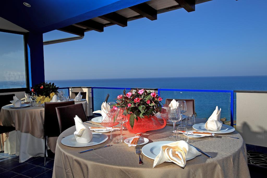 Tus'Hotel Castel di Tusa Ngoại thất bức ảnh