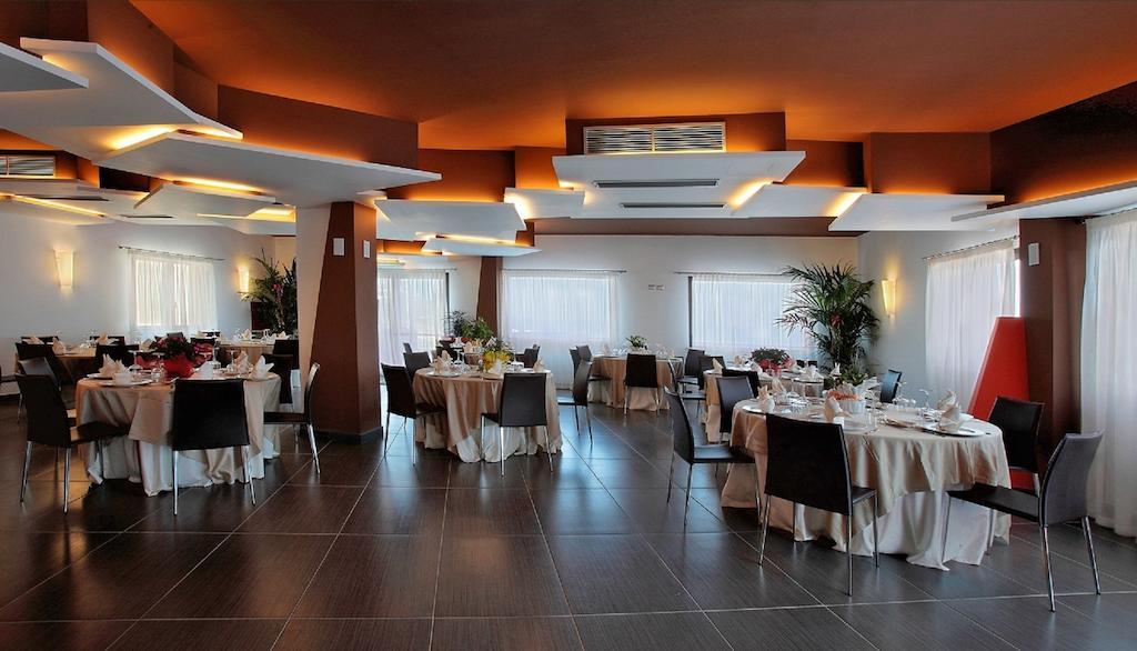 Tus'Hotel Castel di Tusa Ngoại thất bức ảnh
