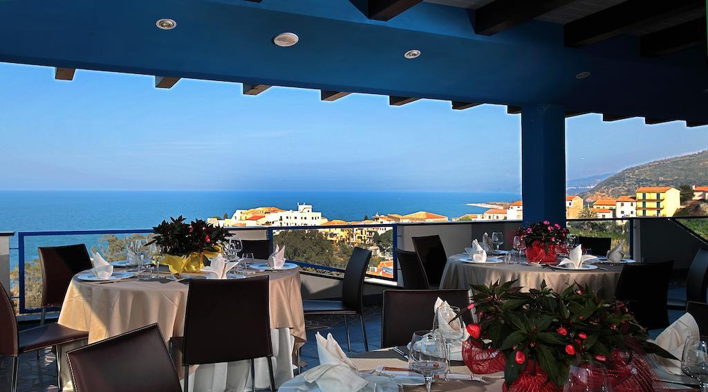 Tus'Hotel Castel di Tusa Ngoại thất bức ảnh